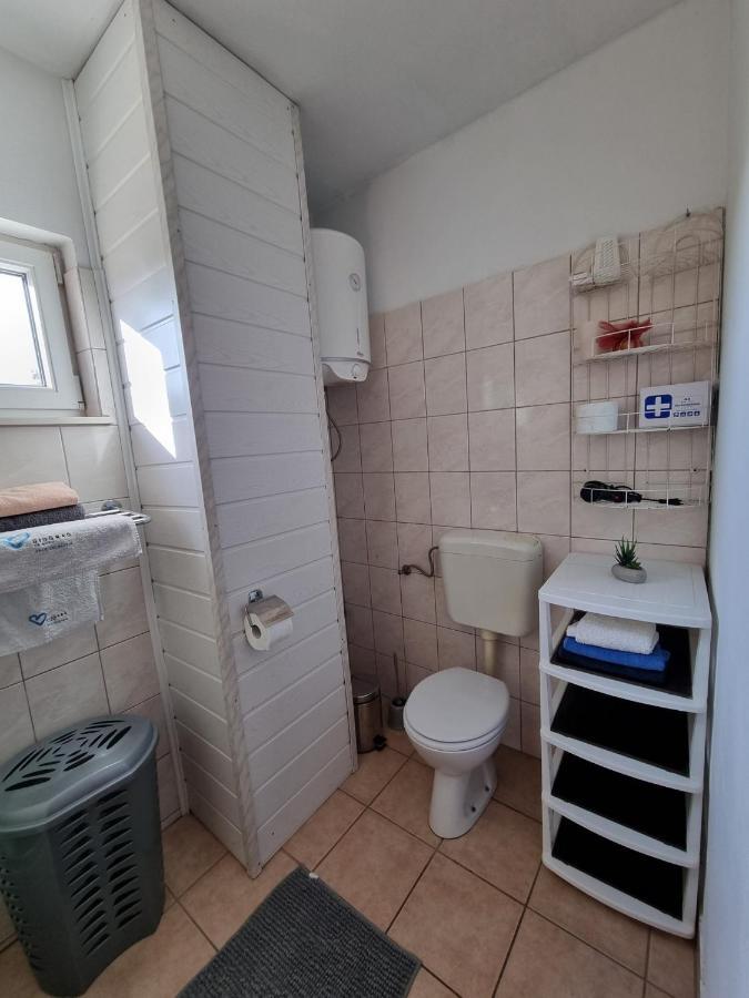 Apartments Vanja Skara Biograd Biograd Na Moru Dış mekan fotoğraf