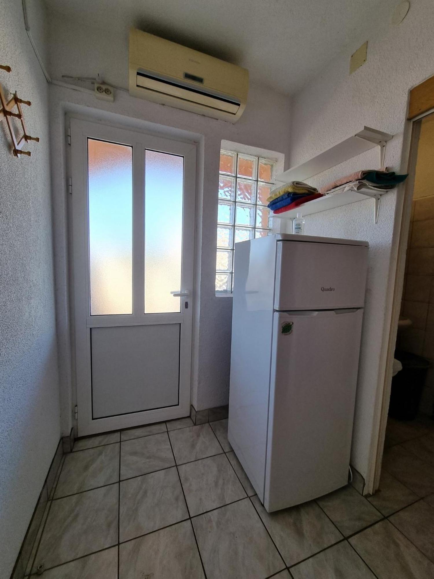 Apartments Vanja Skara Biograd Biograd Na Moru Oda fotoğraf